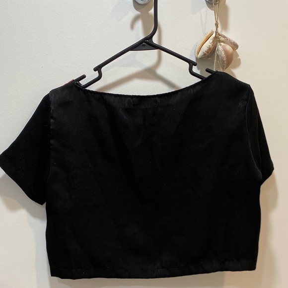 Women’s lucy in the sky Safari crop top - Picture 6 of 6